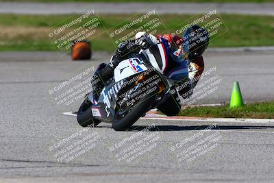 media/Jan-21-2023-Fastrack Riders (Sat) [[fcf3f88a30]]/Level 4/Session 4 Turn 6-Mountian Shot/